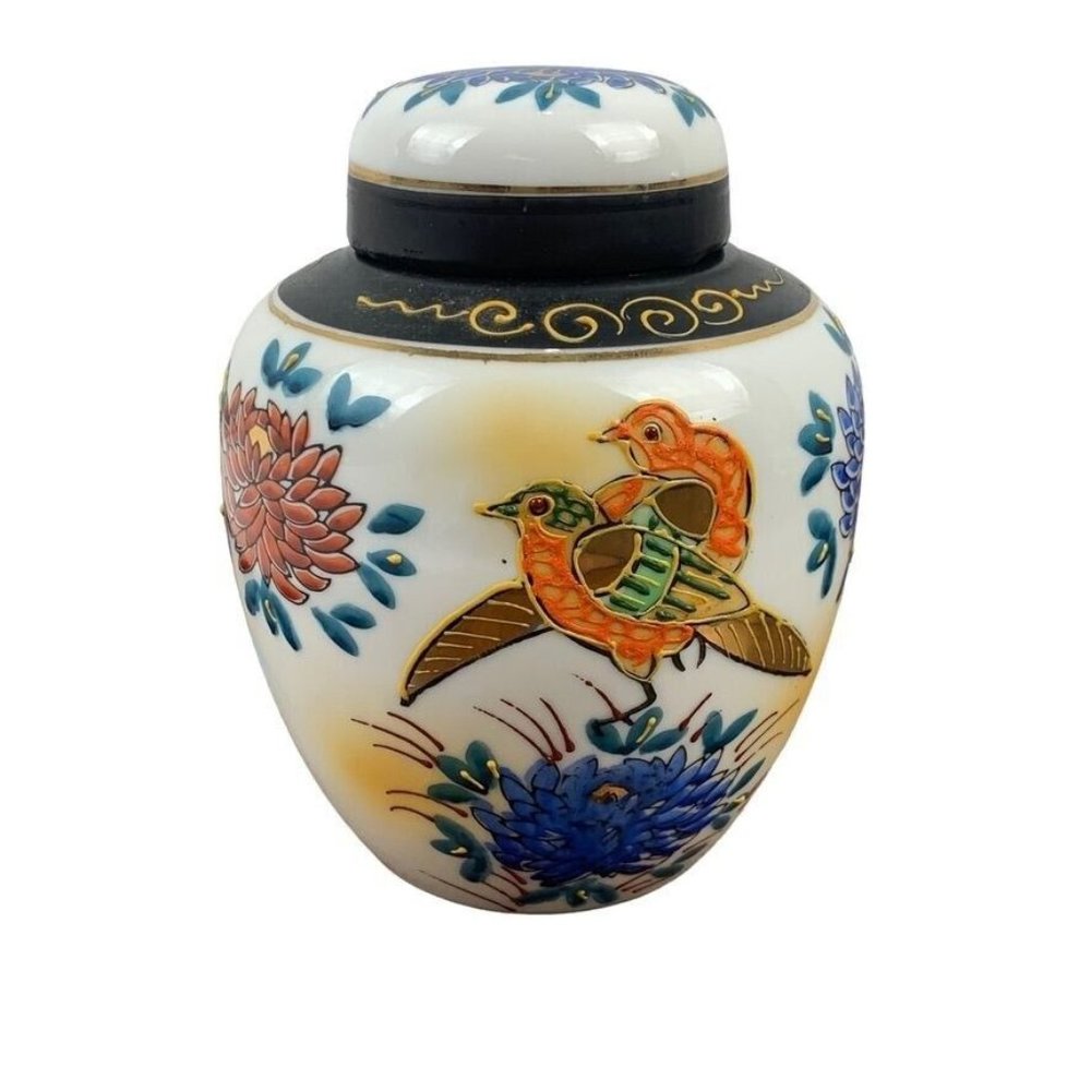 Vintage Small Midcentury Colorful Ginger Jar w Lid Birds Flowers Japan 4.75" - Picture 1 of 10
